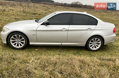 Седан BMW 3 Series 2011 в Калинівці