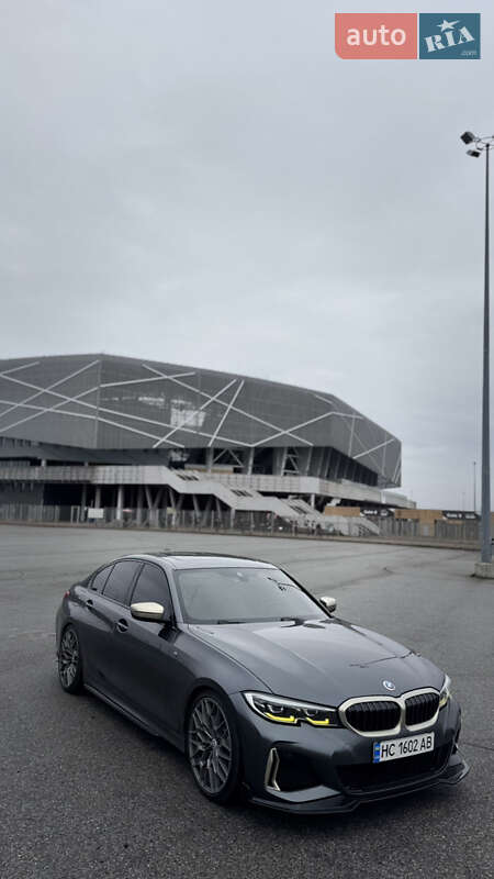 Седан BMW 3 Series 2019 в Львове