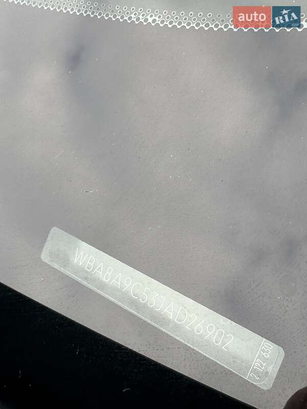 Седан BMW 3 Series 2017 в Белогородке