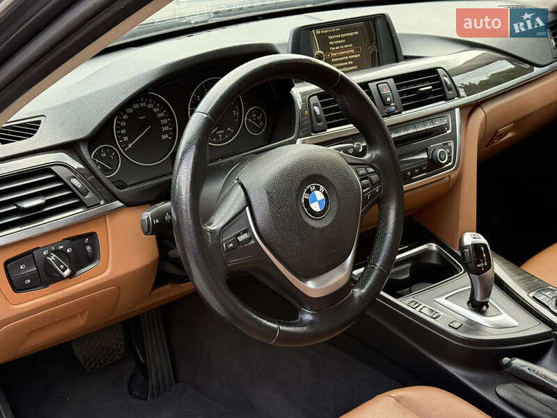 Седан BMW 3 Series 2012 в Одессе