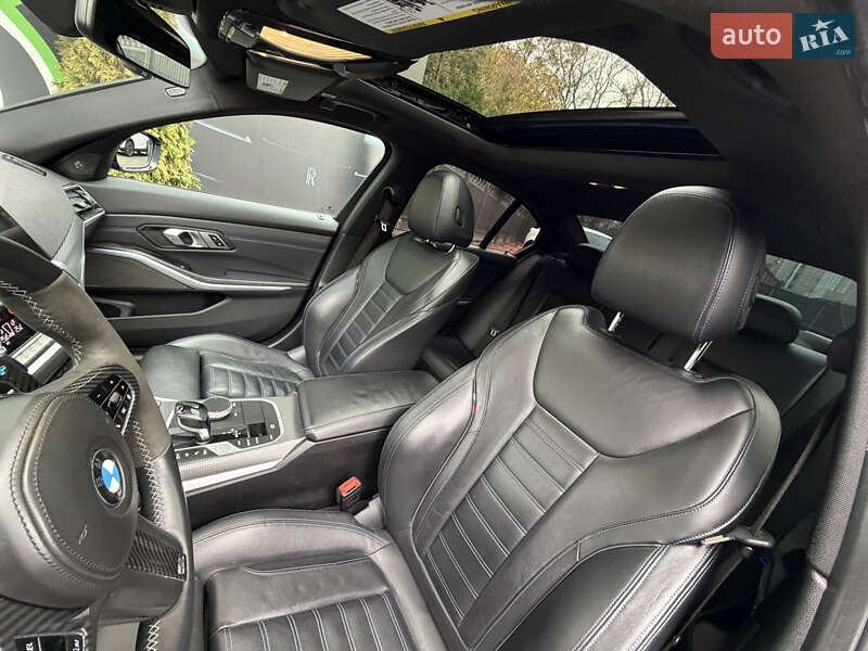 Седан BMW 3 Series 2018 в Киеве