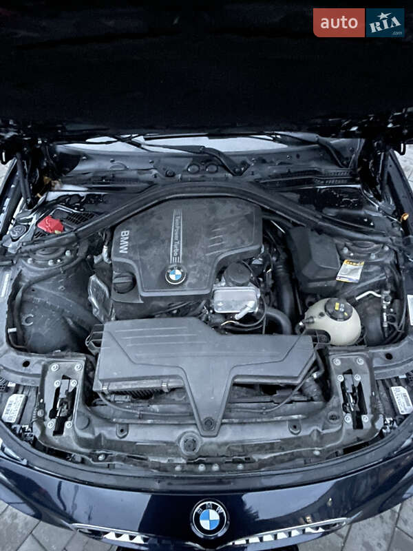 Седан BMW 3 Series 2015 в Виннице