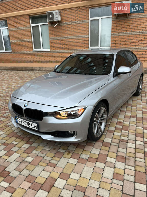 Седан BMW 3 Series 2014 в Одессе