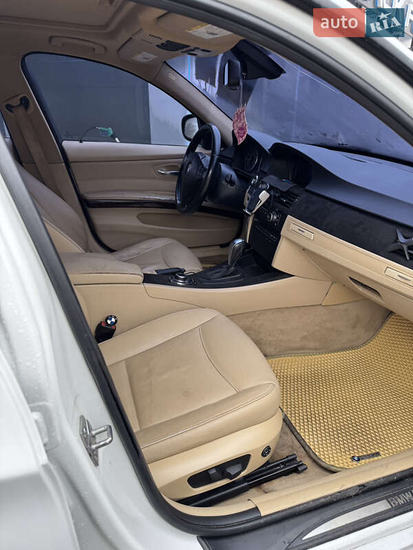 Седан BMW 3 Series 2011 в Днепре фото 19 Седан BMW 3 Series 2011 в Днепре