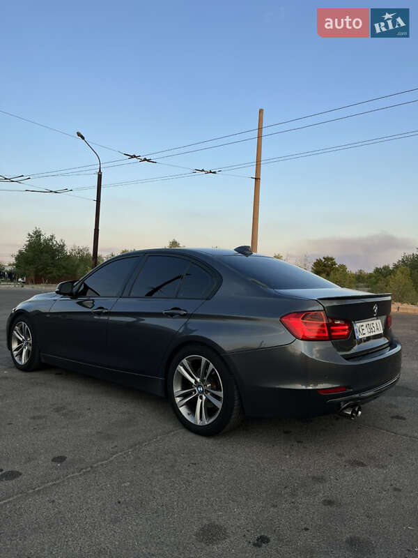 Седан BMW 3 Series 2013 в Днепре