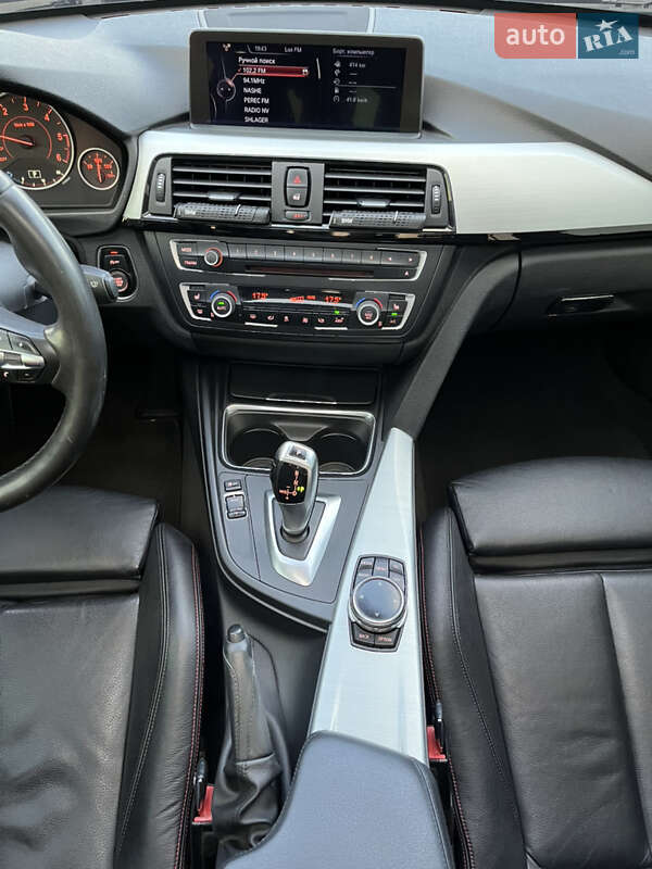 Седан BMW 3 Series 2013 в Днепре