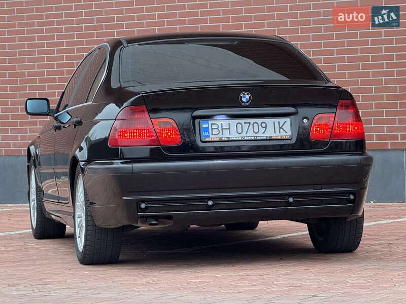 Седан BMW 3 Series 2002 в Одессе