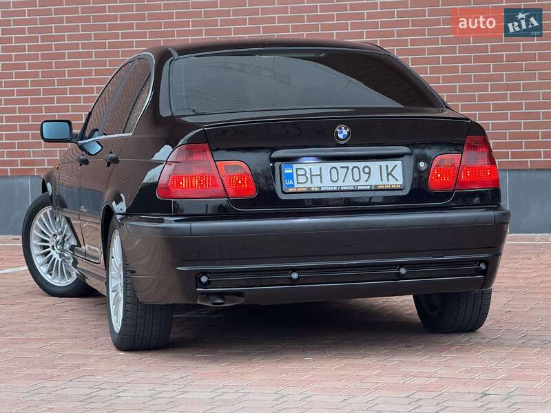 Седан BMW 3 Series 2002 в Одессе