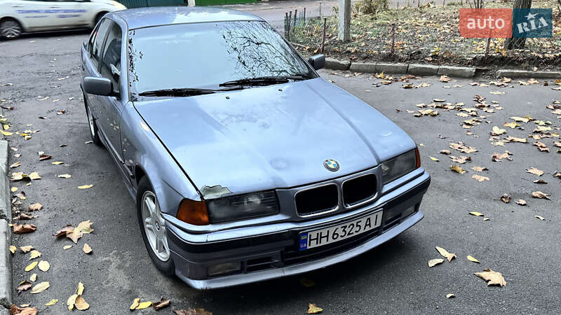 Седан BMW 3 Series 1994 в Одессе фото 2 Седан BMW 3 Series 1994 в Одессе