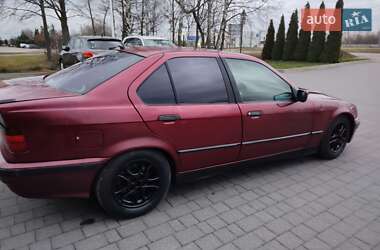 Седан BMW 3 Series 1991 в Ивано-Франковске