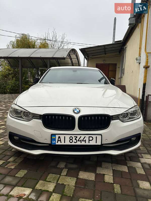 Седан BMW 3 Series 2017 в Гостомеле