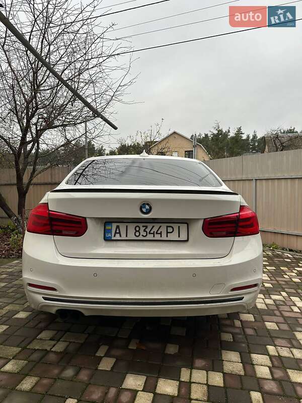 Седан BMW 3 Series 2017 в Гостомеле