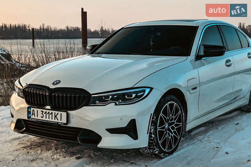 Седан BMW 3 Series 2021 в Кременчуге фото 4 Седан BMW 3 Series 2021 в Кременчуге