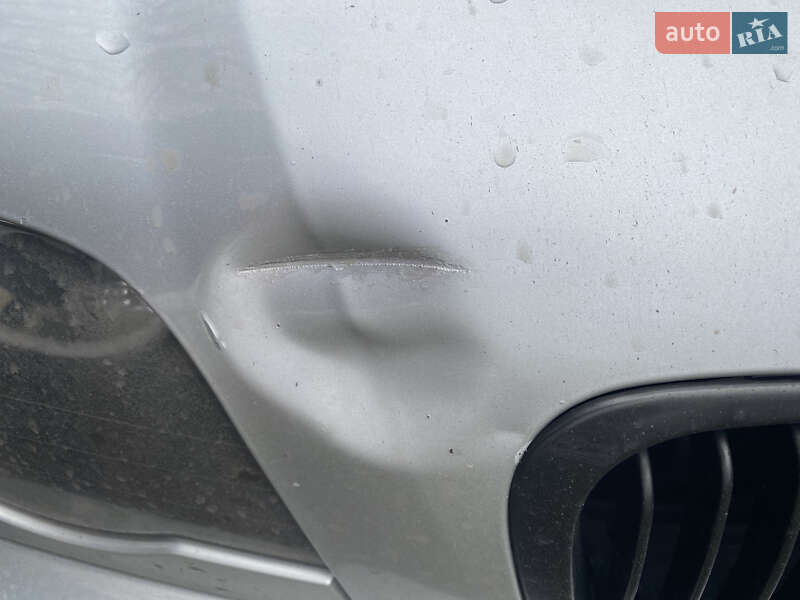 Седан BMW 3 Series 2000 в Новомосковську