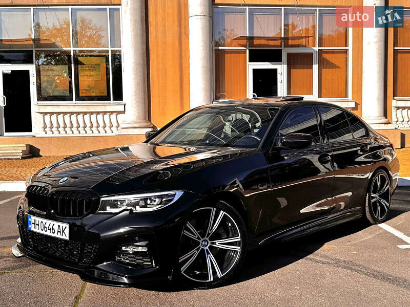 Седан BMW 3 Series 2019 в Одессе