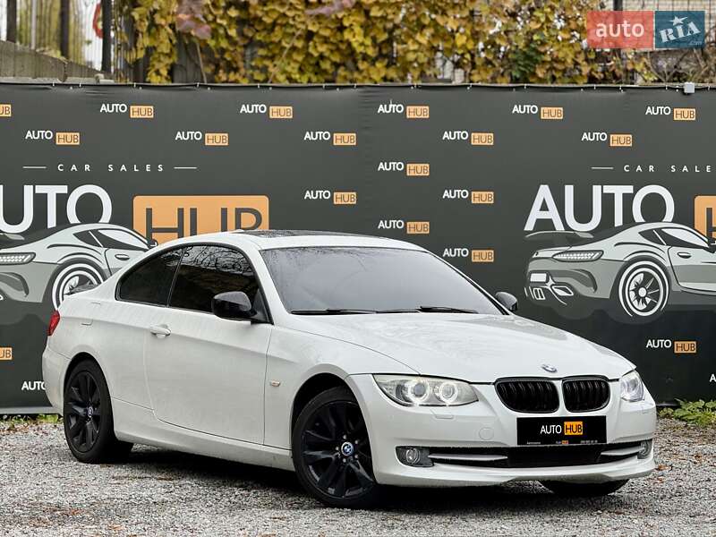 Купе BMW 3 Series 2011 в Харкові