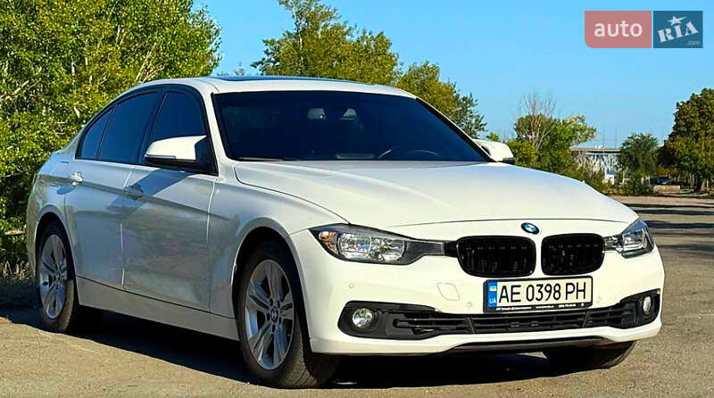 BMW 3 Series 2016