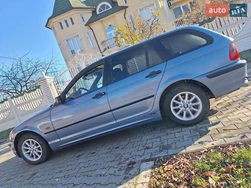 Универсал BMW 3 Series 2001 в Черновцах