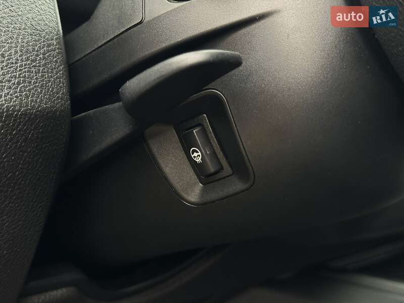 Седан BMW 3 Series 2015 в Киеве фото 25 Седан BMW 3 Series 2015 в Киеве