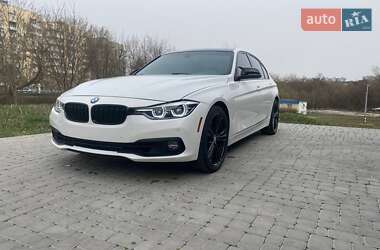 Седан BMW 3 Series 2015 в Львові