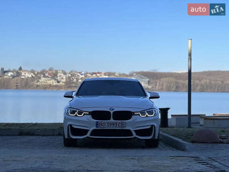 Седан BMW 3 Series 2017 в Львове