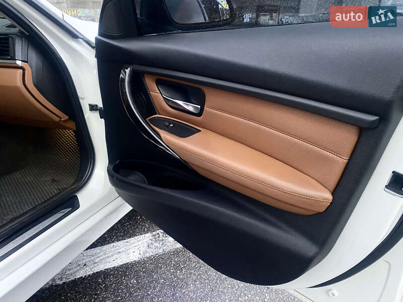 Седан BMW 3 Series 2012 в Полтаве фото 21 Седан BMW 3 Series 2012 в Полтаве