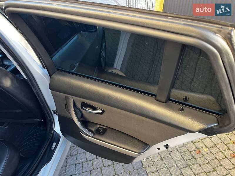 Универсал BMW 3 Series 2006 в Львове фото 25 Универсал BMW 3 Series 2006 в Львове