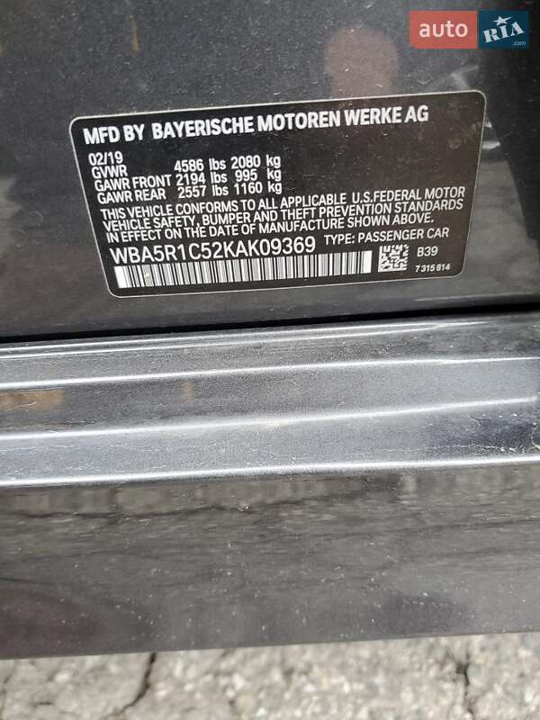 Седан BMW 3 Series 2019 в Ровно