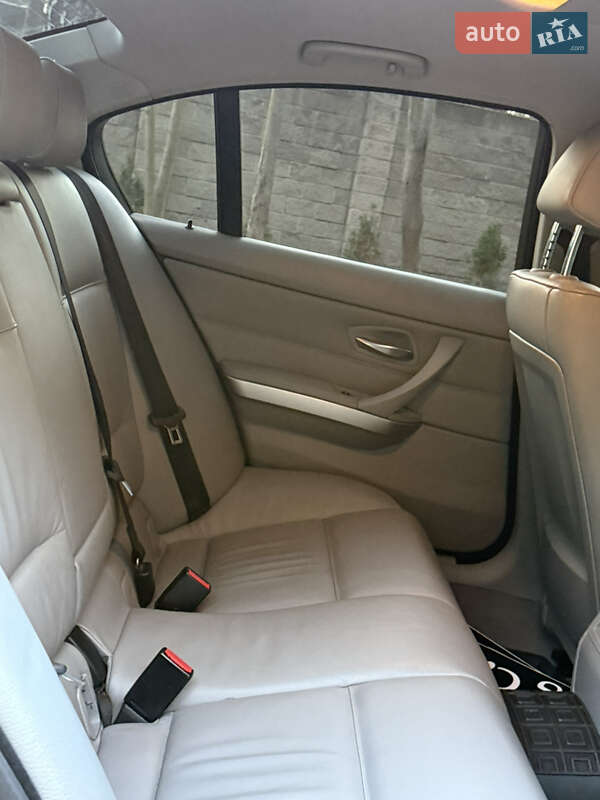 Седан BMW 3 Series 2006 в Ровно фото 38 Седан BMW 3 Series 2006 в Ровно