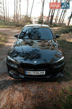 Седан BMW 3 Series 2015 в Золочеві