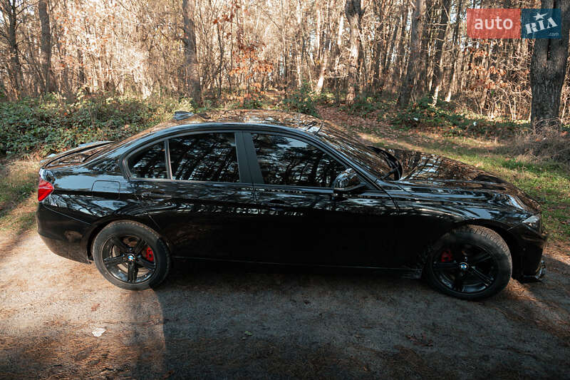 Седан BMW 3 Series 2015 в Золочеве фото 4 Седан BMW 3 Series 2015 в Золочеве
