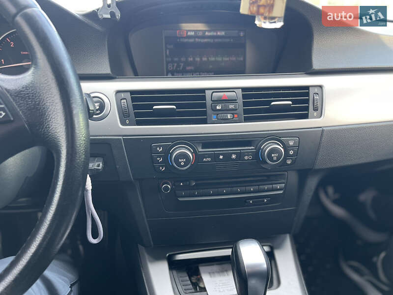 Универсал BMW 3 Series 2008 в Луцке фото 20 Универсал BMW 3 Series 2008 в Луцке