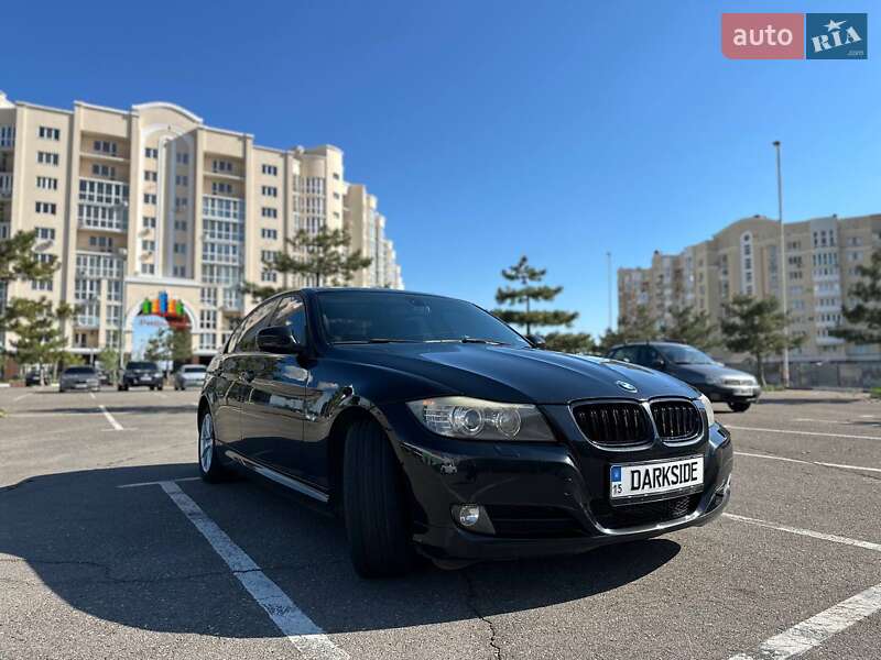 Седан BMW 3 Series 2010 в Николаеве фото 9 Седан BMW 3 Series 2010 в Николаеве