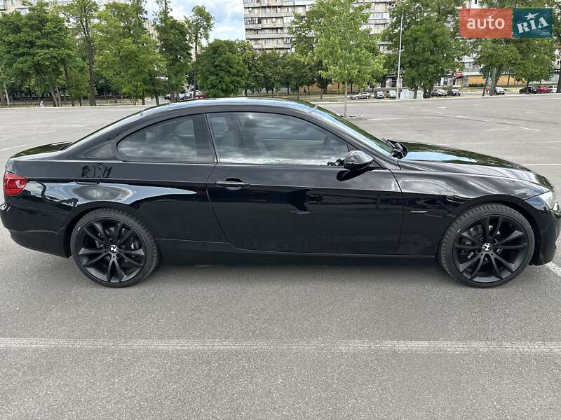 Купе BMW 3 Series 2007 в Киеве