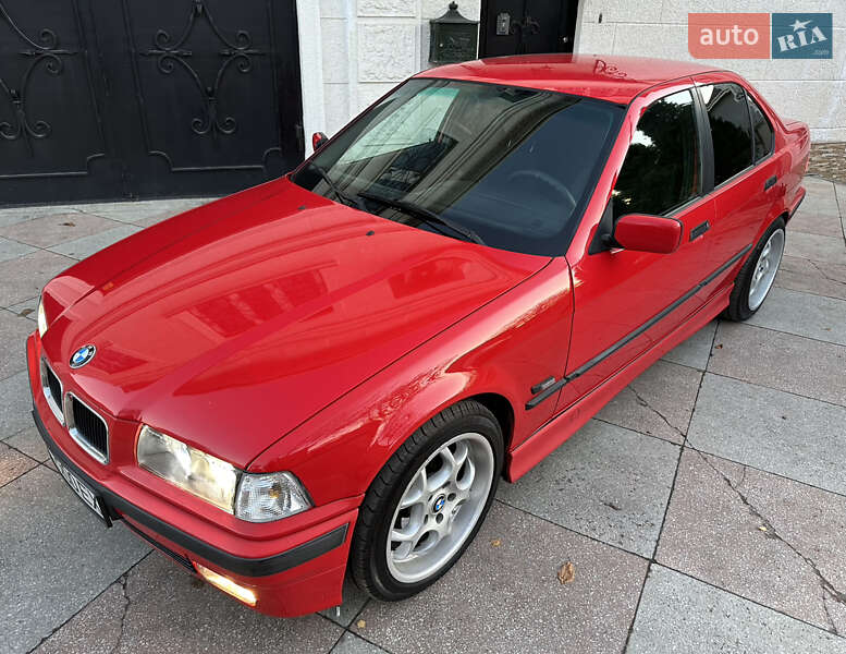 Седан BMW 3 Series 1995 в Одессе фото 3 Седан BMW 3 Series 1995 в Одессе
