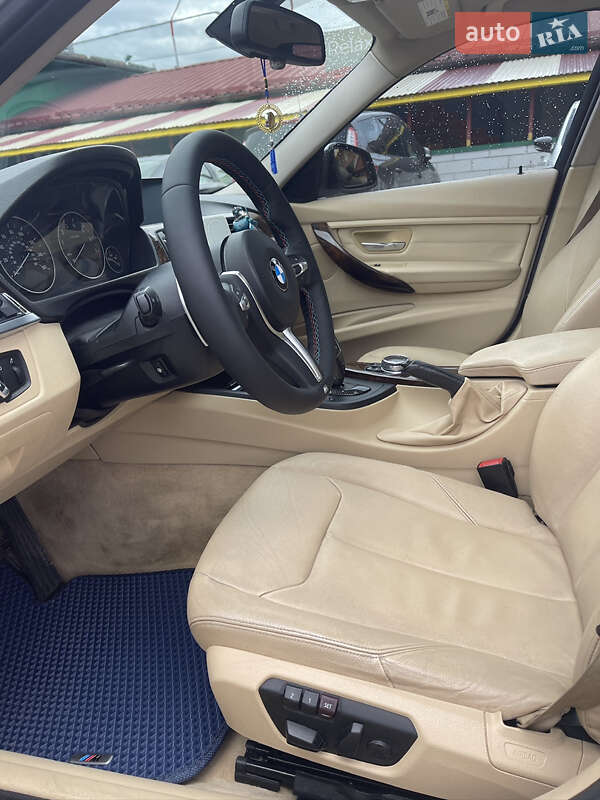 Седан BMW 3 Series 2014 в Львове