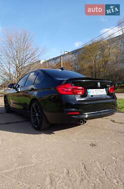 Седан BMW 3 Series 2016 в Кропивницькому