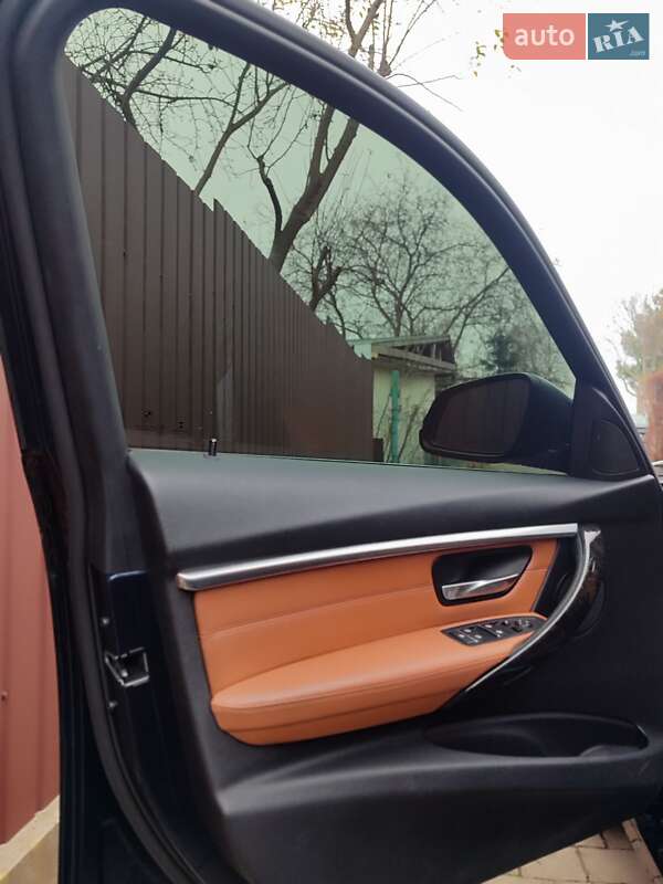 Седан BMW 3 Series 2015 в Львове фото 3 Седан BMW 3 Series 2015 в Львове