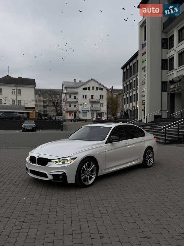 Седан BMW 3 Series 2018 в Коломые