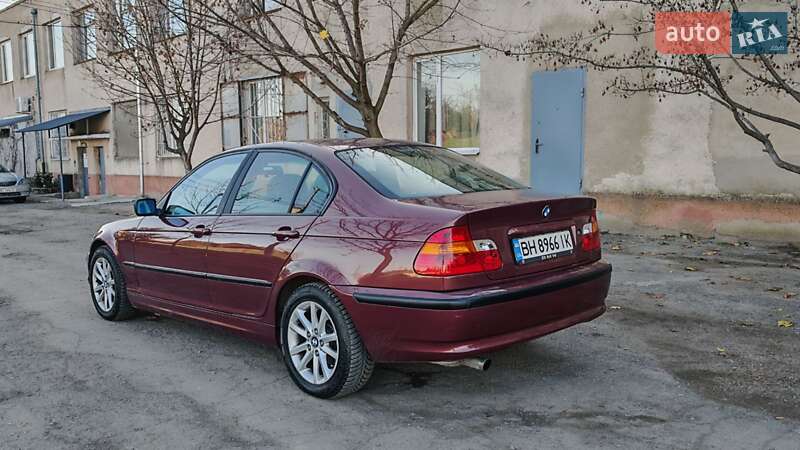Седан BMW 3 Series 2003 в Одессе