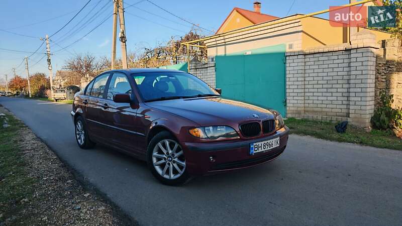 Седан BMW 3 Series 2003 в Одессе