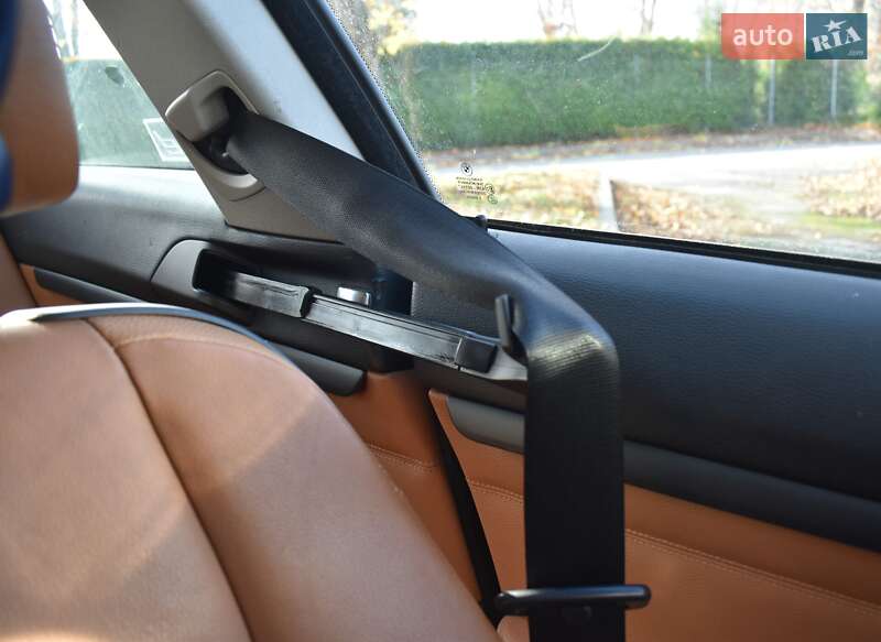 Купе BMW 3 Series 2012 в Киеве фото 6 Купе BMW 3 Series 2012 в Киеве