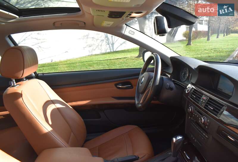 Купе BMW 3 Series 2012 в Киеве фото 12 Купе BMW 3 Series 2012 в Киеве