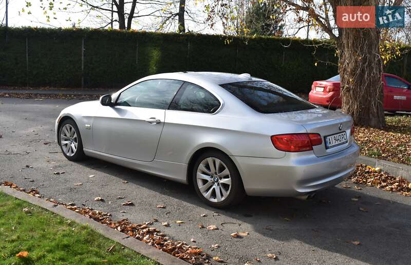 Купе BMW 3 Series 2012 в Киеве фото 16 Купе BMW 3 Series 2012 в Киеве
