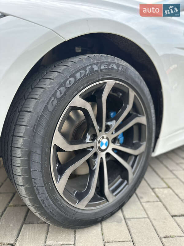 Седан BMW 3 Series 2016 в Луцке фото 12 Седан BMW 3 Series 2016 в Луцке