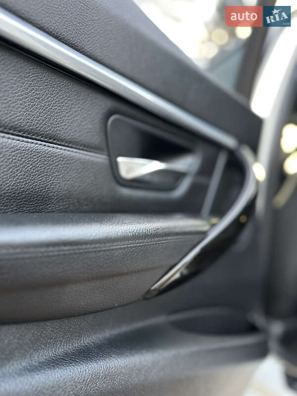 Седан BMW 3 Series 2016 в Луцке фото 21 Седан BMW 3 Series 2016 в Луцке