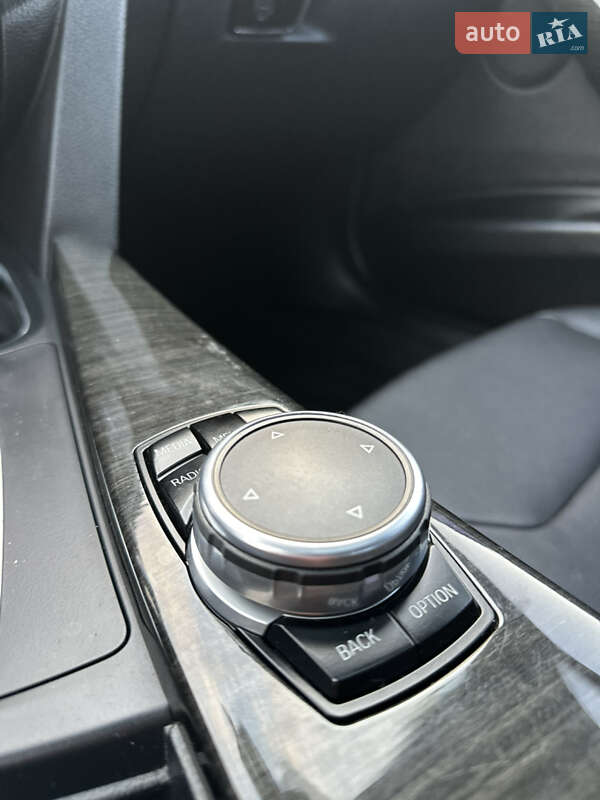 Седан BMW 3 Series 2016 в Луцке фото 27 Седан BMW 3 Series 2016 в Луцке