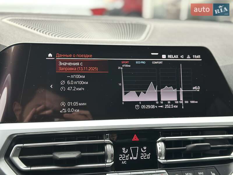 Седан BMW 3 Series 2022 в Киеве