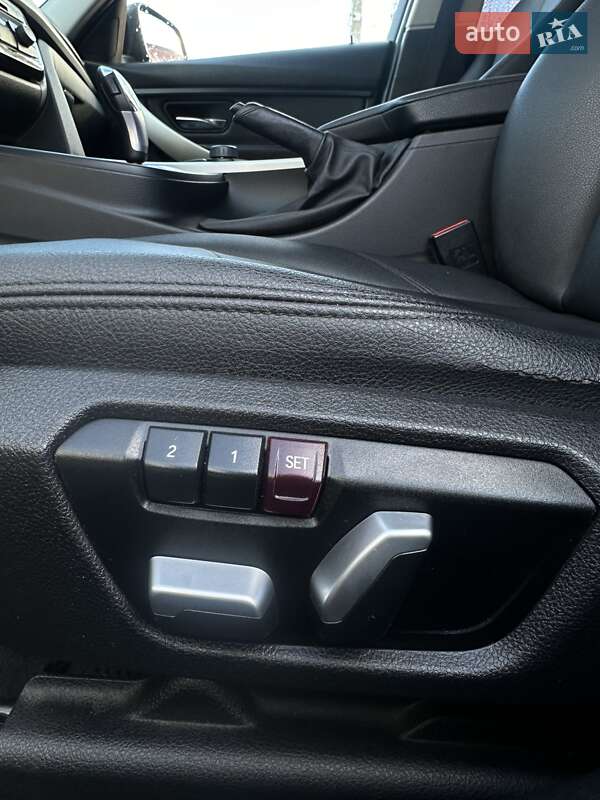 Седан BMW 3 Series 2015 в Сумах