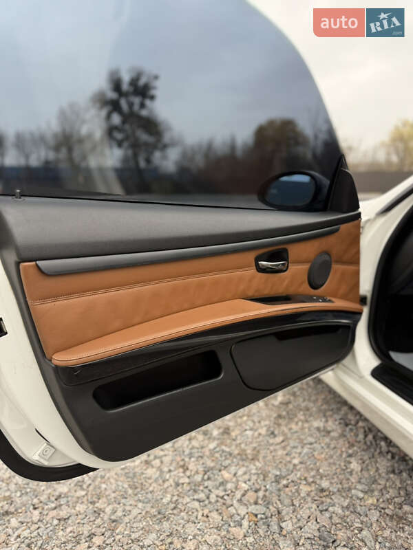 Купе BMW 3 Series 2008 в Києві фото 18 Купе BMW 3 Series 2008 в Києві